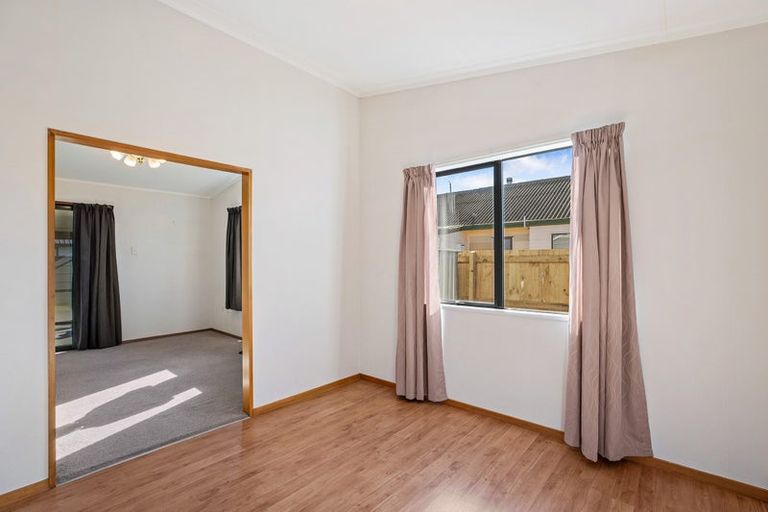Photo of property in 10 Linrosa Place, Cromwell, 9310