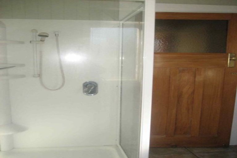 Photo of property in 3 Moeller Street, Taradale, Napier, 4112