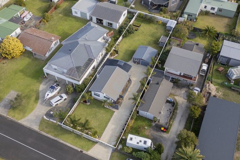 Photo of property in 268 Cook Drive, Whitianga, 3510