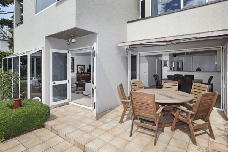 Photo of property in 5/33 Holly Road, St Albans, Christchurch, 8014