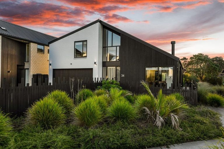 Photo of property in 34 Nevill Road, Hobsonville, Auckland, 0616