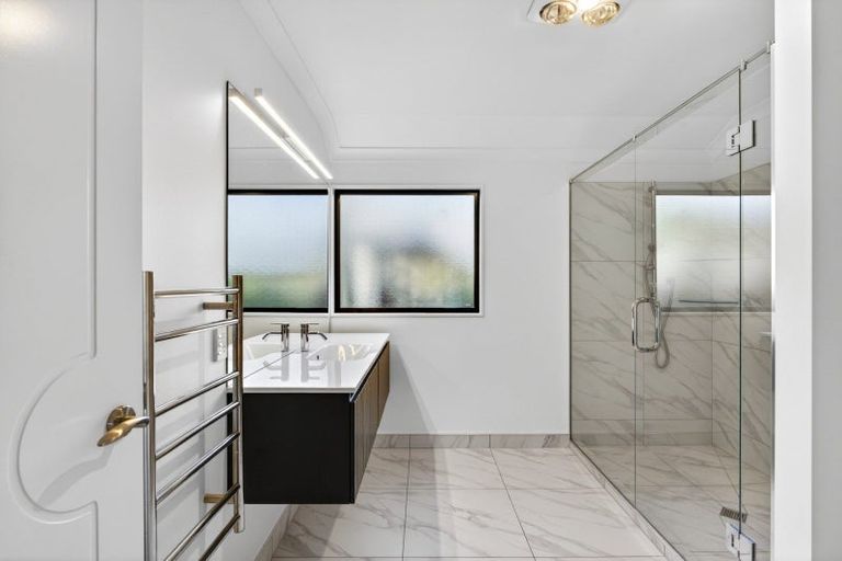 Photo of property in 12 Brown Street, Taradale, Napier, 4112