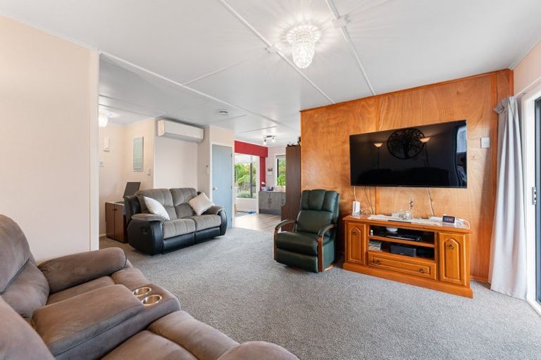 Photo of property in 9 Taniwha Street, Mangakino, 3421