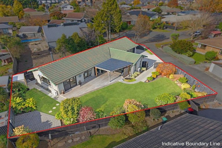 Photo of property in 9 Glenys Place, Broomfield, Christchurch, 8042