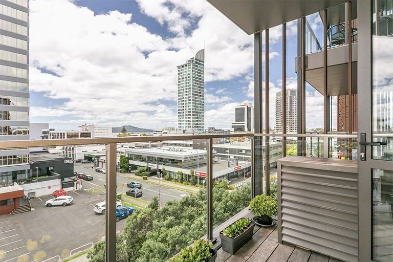 Photo of property in 401/10 Auburn Street, Takapuna, Auckland, 0622
