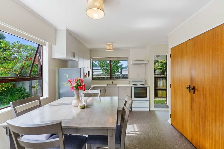 Photo of property in 2/259 Te Moana Road, Waikanae, 5036