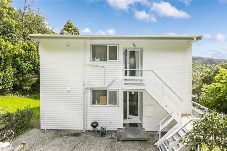 Photo of property in 19a Collier Avenue, Karori, Wellington, 6012