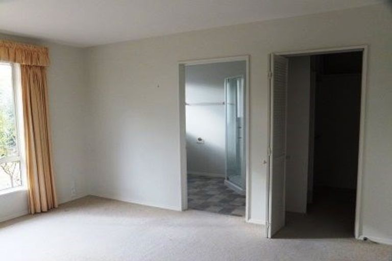 Photo of property in 76 Ravensdale Rise, Westmorland, Christchurch, 8025