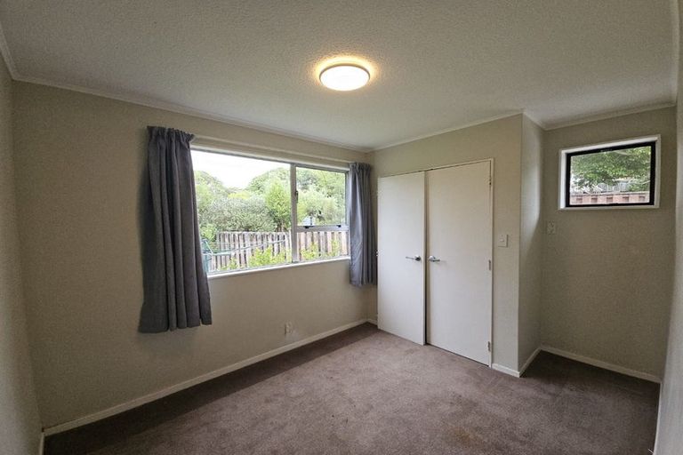 Photo of property in 50 Postgate Drive, Whitby, Porirua, 5024