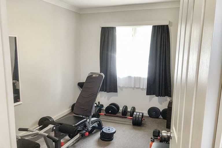 Photo of property in 1/75 Russell Road, Manurewa, Auckland, 2102