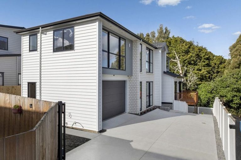 Photo of property in 14 Hughs Way, Flat Bush, Auckland, 2019