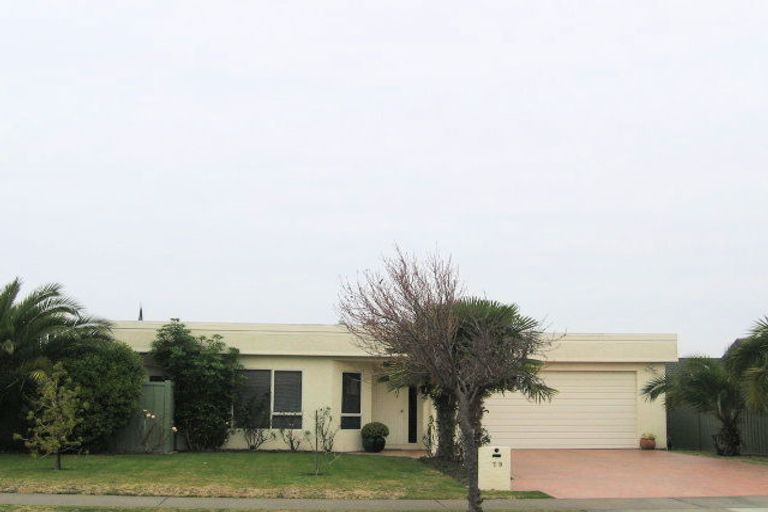 Photo of property in 79 Kensington Drive, Taradale, Napier, 4112