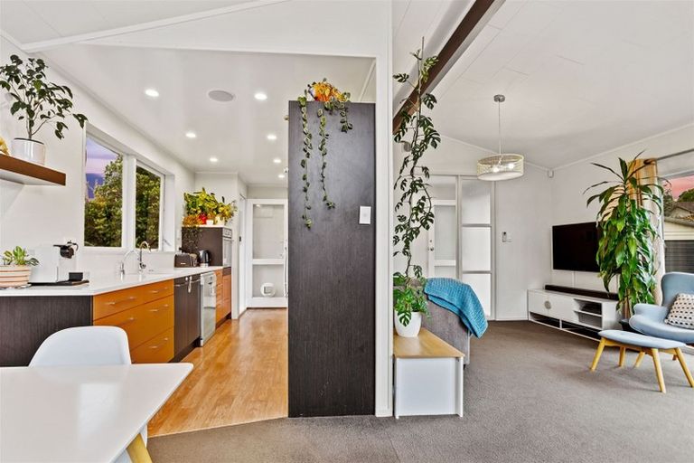 Photo of property in 56b Reynella Drive, Massey, Auckland, 0614