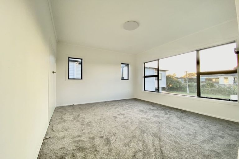 Photo of property in 98 Kimpton Road, Papatoetoe, Auckland, 2025