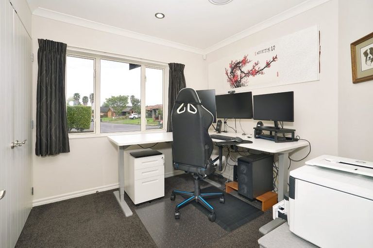Photo of property in 18 Burgundy Court, Rototuna, Hamilton, 3210
