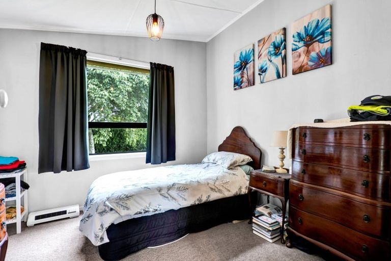 Photo of property in 121 Warwick Road, Stratford, 4391