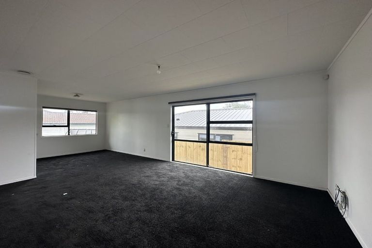 Photo of property in 131 Finlayson Avenue, Clendon Park, Auckland, 2103
