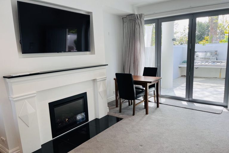 Photo of property in 5/52 Fendalton Road, Fendalton, Christchurch, 8014