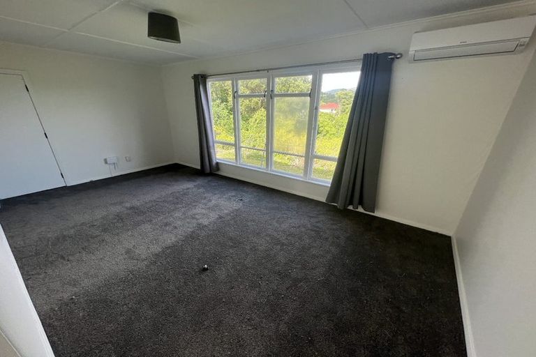 Photo of property in 78- 80 Gear Terrace, Ranui, Porirua, 5024