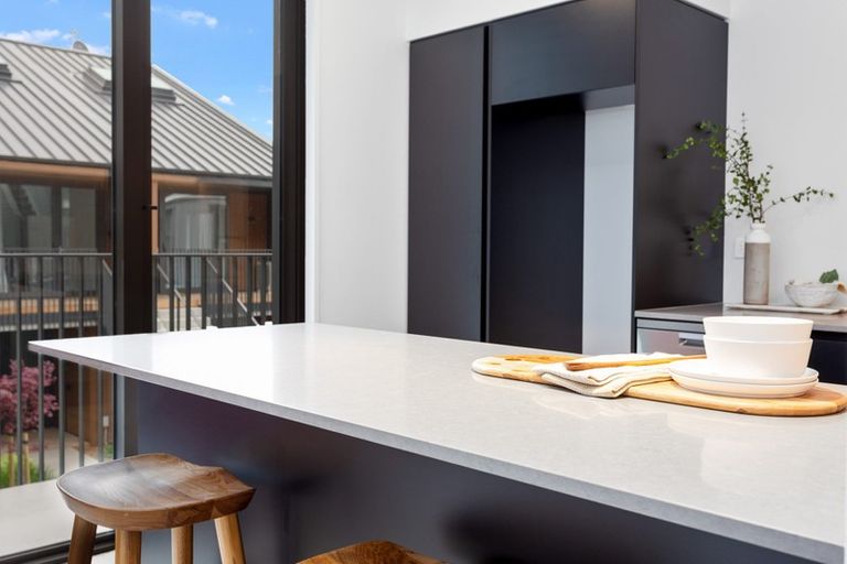 Photo of property in 4/233 Madras Street, Christchurch Central, Christchurch, 8011