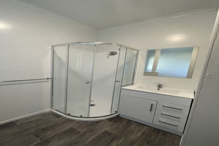 Photo of property in 13 Lee Road, Hannahs Bay, Rotorua, 3010