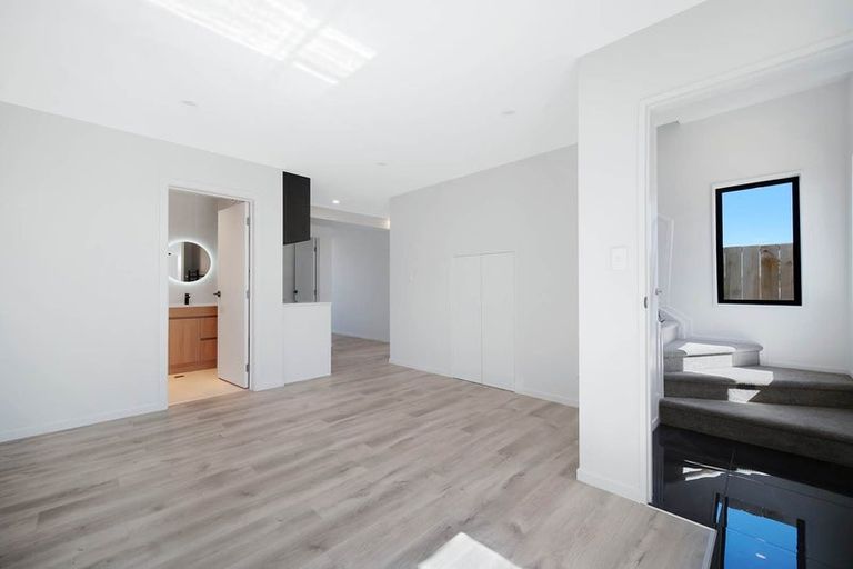 Photo of property in 19 Auranga Drive, Karaka, Papakura, 2113