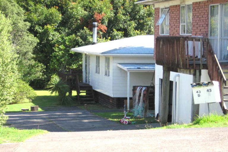Photo of property in 43 Parker Avenue, New Lynn, Auckland, 0600