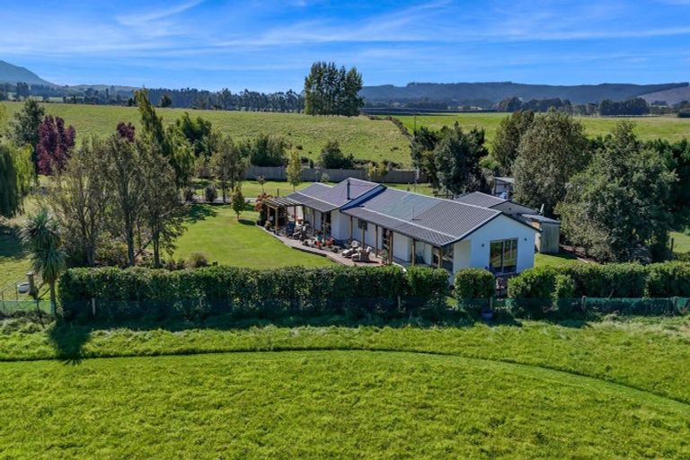 Photo of property in 305 Loburn Terrace Road, Loburn, Rangiora, 7472