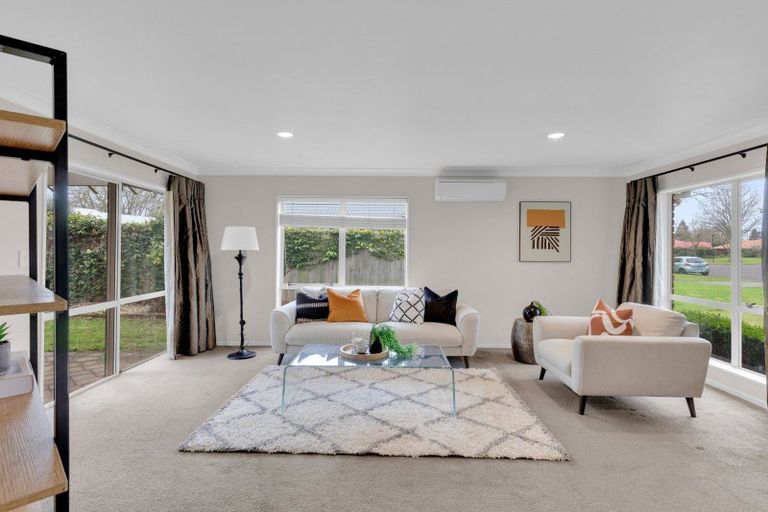 Photo of property in 18 Halcione Close, Flagstaff, Hamilton, 3210