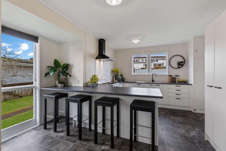 Photo of property in 1 Matai Street, Waiuku, 2123