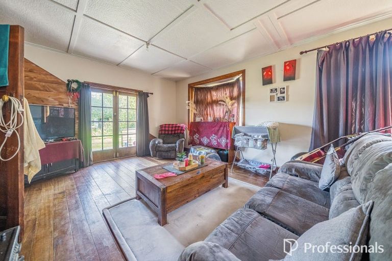 Photo of property in 120 Upper Fitzherbert Road, Wainuiomata, 5373