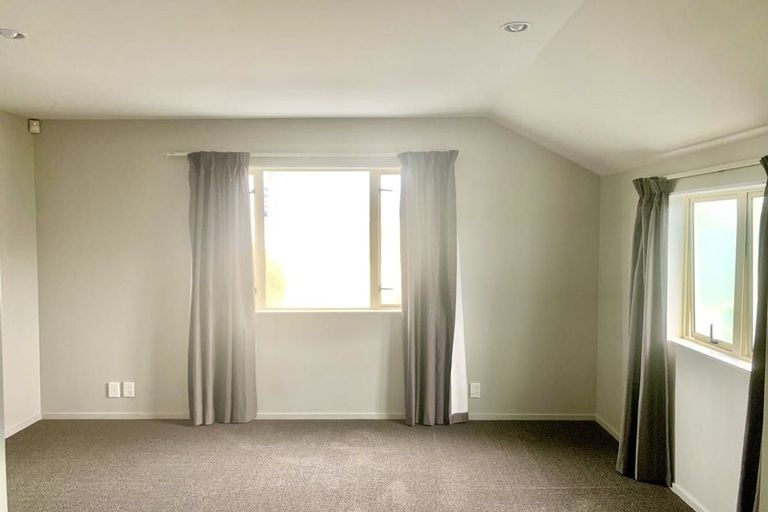 Photo of property in 10 Somerset Crescent, Spreydon, Christchurch, 8024