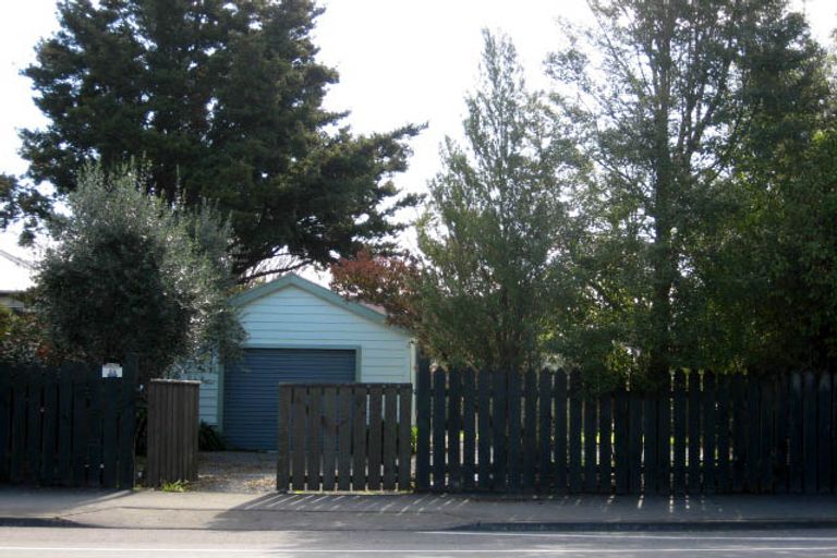 Photo of property in 34 Main Street, Greytown, 5712