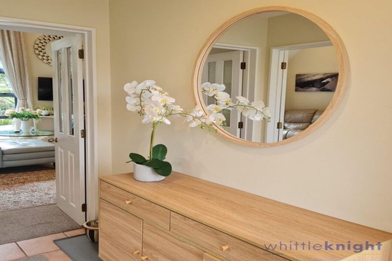 Photo of property in 366 Sawyers Arms Road, Harewood, Christchurch, 8051