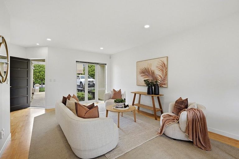 Photo of property in Point Ridge, 25/130 Gills Road, Albany Heights, Auckland, 0632