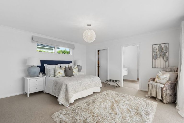 Photo of property in 19 Mortlake Heights, Pyes Pa, Tauranga, 3112