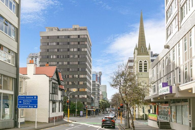 Photo of property in St Peters Apartments, 10a/192 Willis Street, Te Aro, Wellington, 6011