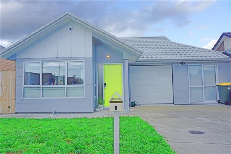 Photo of property in 8 Takahe Avenue, Takanini, 2112