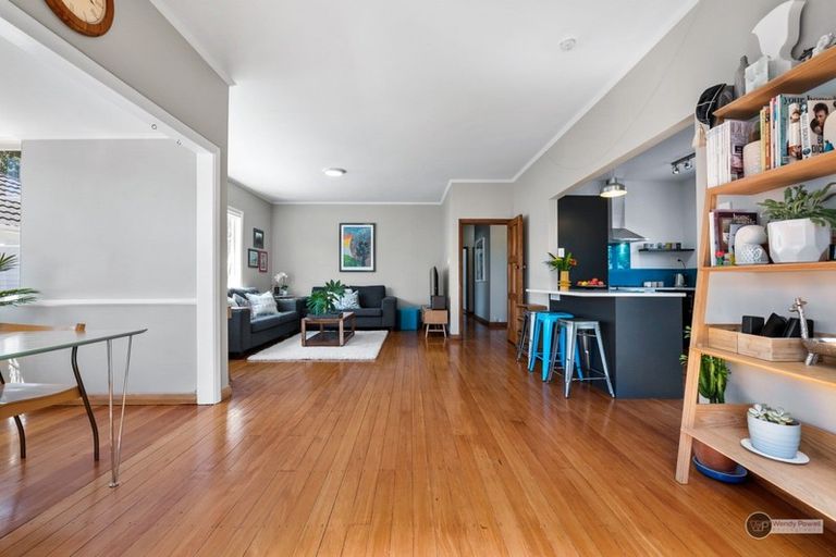 Photo of property in 227 Riverside Drive, Waterloo, Lower Hutt, 5011