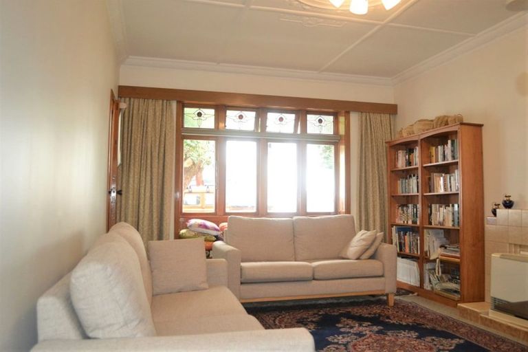 Photo of property in 84 The Parade, Island Bay, Wellington, 6023