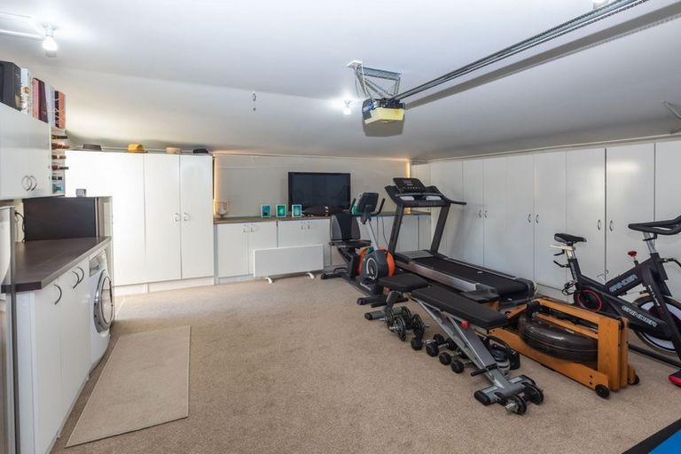Photo of property in 188 Idris Road, Strowan, Christchurch, 8052