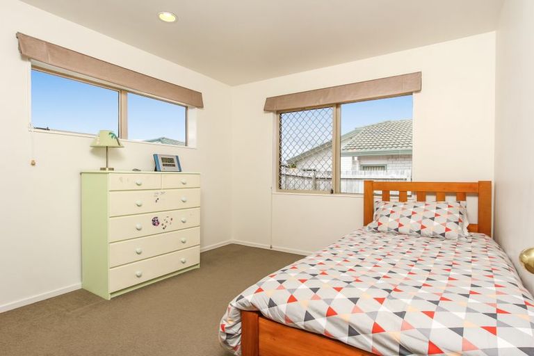 Photo of property in 17 Jelicich Court, Henderson, Auckland, 0612
