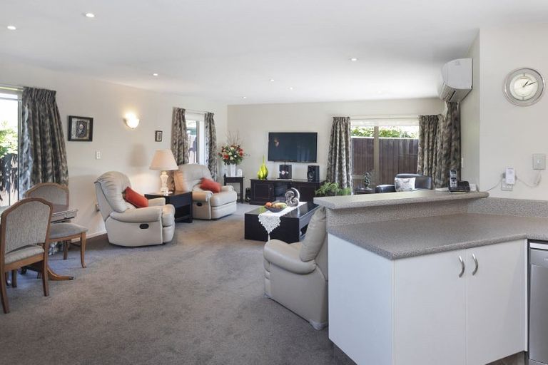 Photo of property in 71 Wychbury Street, Spreydon, Christchurch, 8024