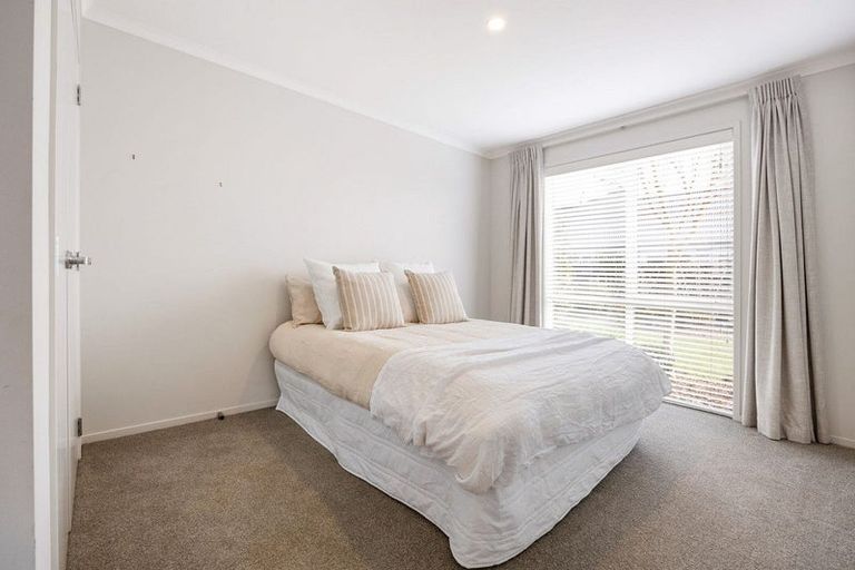 Photo of property in 29 Jarrett Terrace, Leamington, Cambridge, 3432
