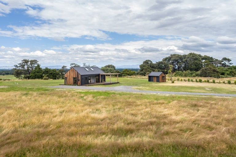 Photo of property in 26 Bucks Road, Tauwharenikau, Featherston, 5773