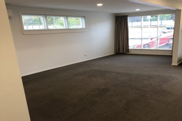 Photo of property in 66 Victory Road, Laingholm, Auckland, 0604