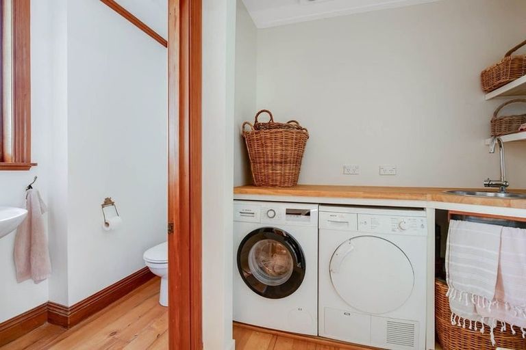 Photo of property in 4 Mays Street, Devonport, Auckland, 0624