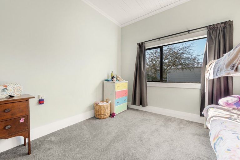 Photo of property in 8 Helena Street, Lumsden, 9730