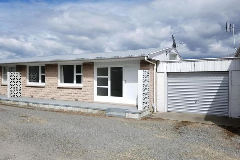 Photo of property in 4/614 Hereford Street, Linwood, Christchurch, 8011