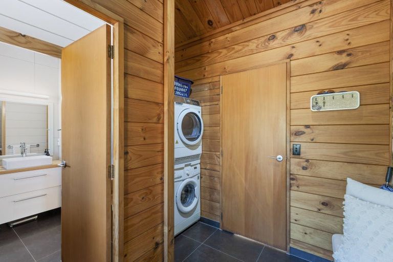 Photo of property in 7c Waterloo Place, Westown, New Plymouth, 4310